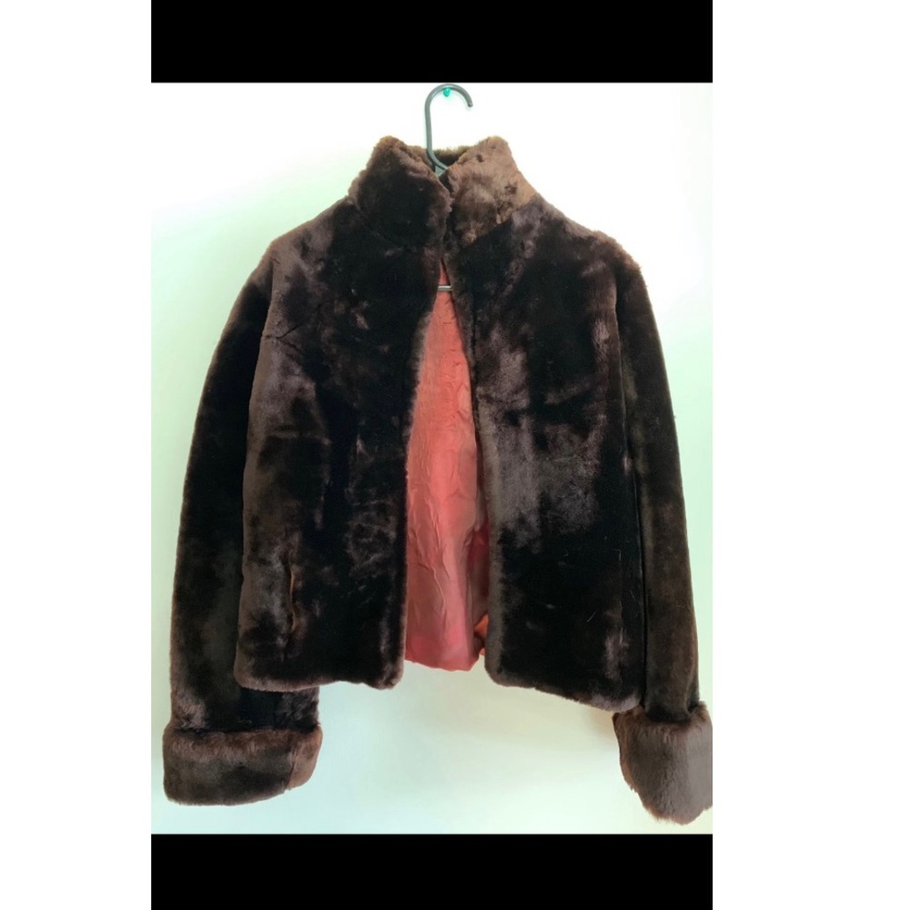 ✨ FAUX FUR BROWN VINTAGE COAT SIZE SMALL ✨